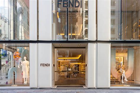 fendi とは
